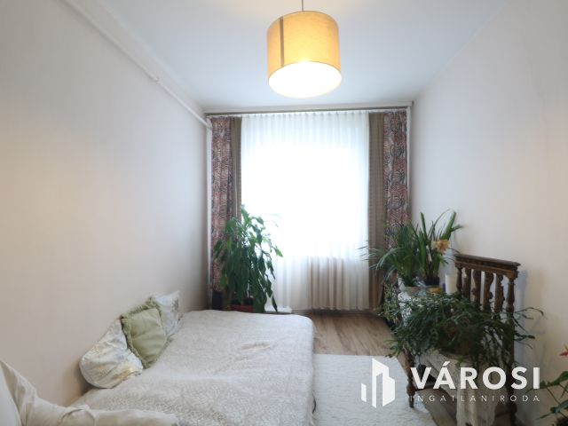 Eladó Panel Lakás Hódmezővásárhelyen !