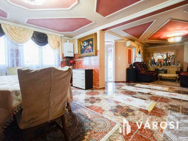 Remek elhelyezkedéssel Turán!