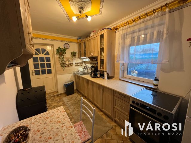 Debreceni Csinos 2 szobás Ház, Filagóriával, Tárolókkal!