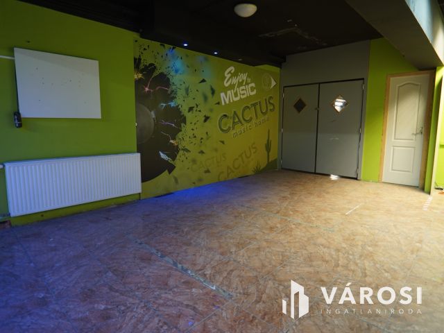 Kiadó közel 1000m2-es üzlethelység a Belvárosban!