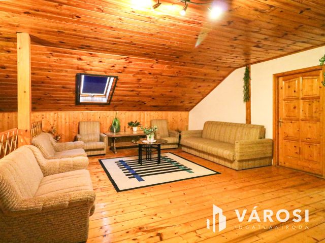 Nagy családi ház eladó vendégház lehetőséggel Gyomán