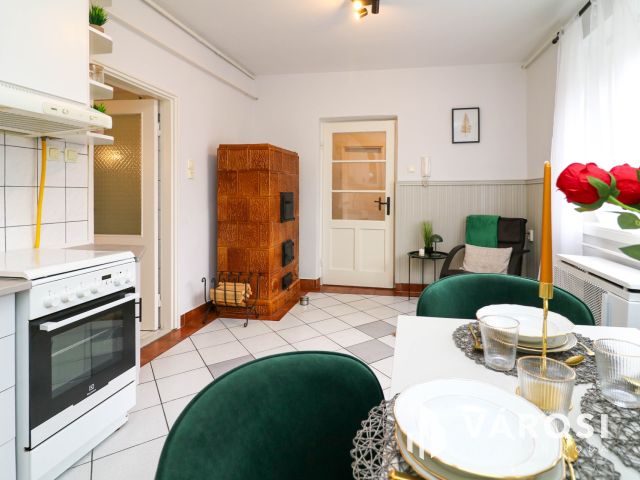 Felújított téglaház közel a Szarvasi úthoz