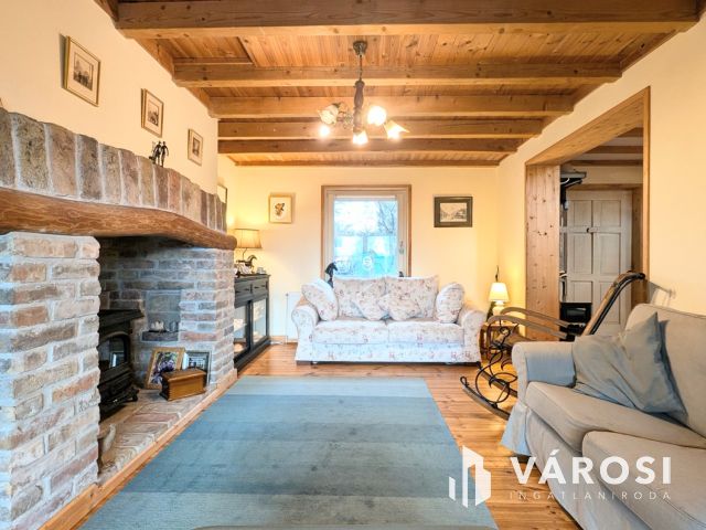 Mesebeli birtokon mesebeli ház!