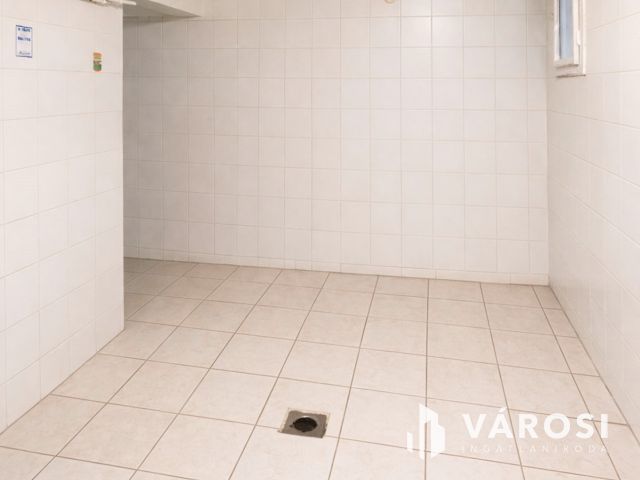 Eladó Raktár, Csarnok, Telephely Békéscsaba Jaminában!