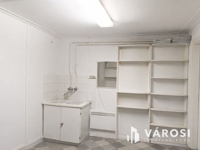 Eladó Raktár, Csarnok, Telephely Békéscsaba Jaminában!