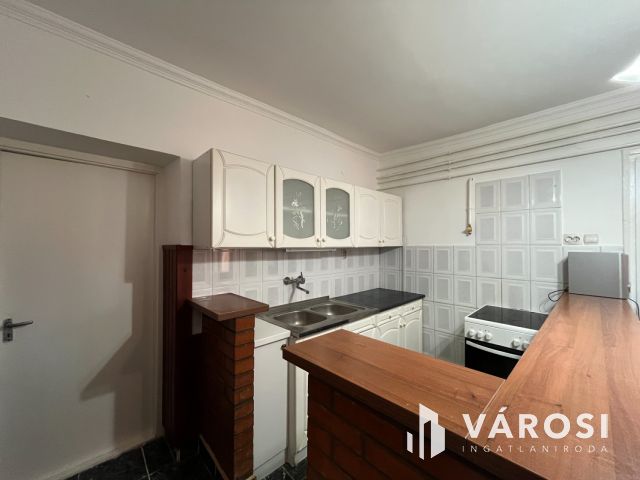 Debreceni 2 Szobás Jó Ház, Csendes Utcában Eladó!