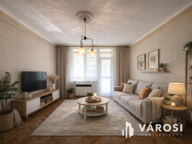 Belvárosi 2. emeleti erkélyes tégla lakás eladó