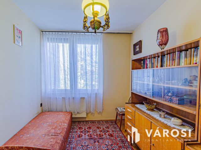 Alul nappali, felül nyugalom – kétszintes otthon garázzsal