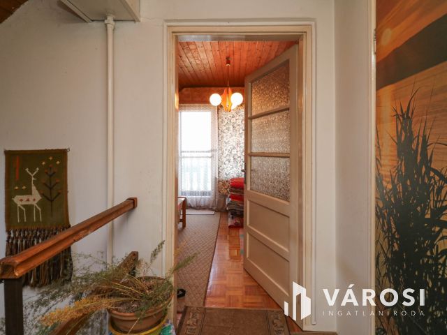 Felújítandó családi ház eladó