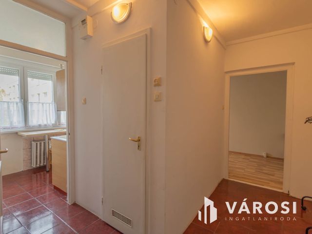 Panelprogramos kis lakás bármelyik korosztálynak!