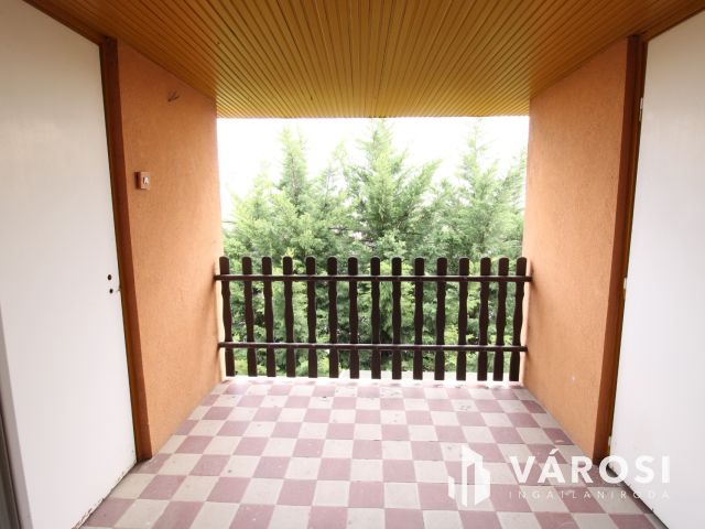 Otthonos családi ház várja új lakóit