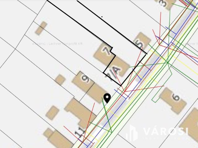 Szigetmonostor központi részén!