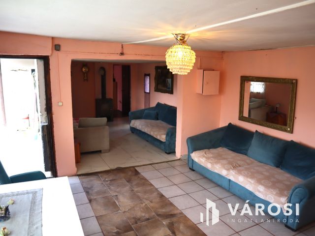 2 lakásos családi ház Siófok csendes részén eladó