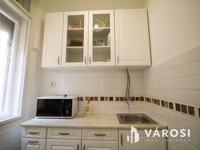 Galériás lakás kiadó a Kálvin tér közvetlen közelében