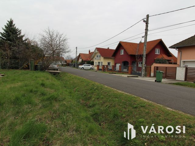 Az egyik utolsó belterületi telek Bükfürdőtől 8 percre Góron