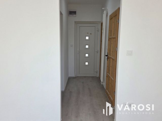 Városközponti távfűtéses lakás