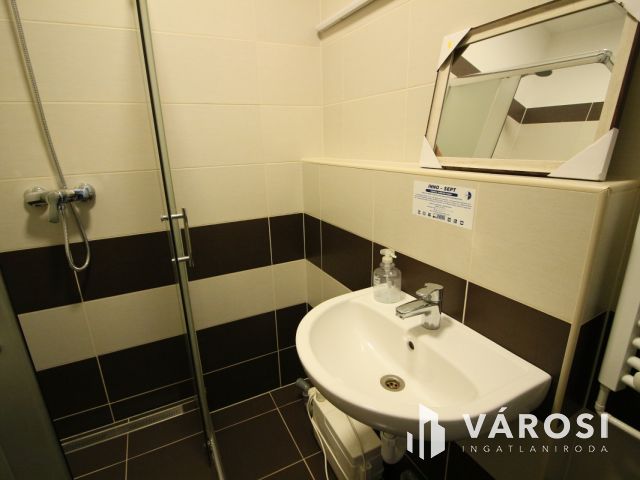 Kiadó lakás üzleti tevékenységre