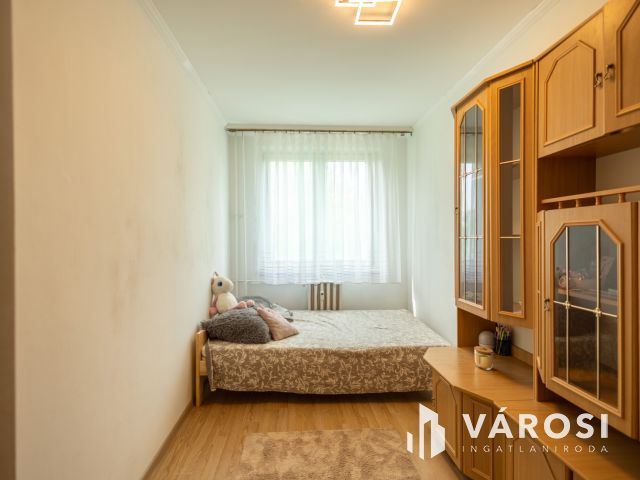 Felújított panelprogramos lakás a Liget közelében