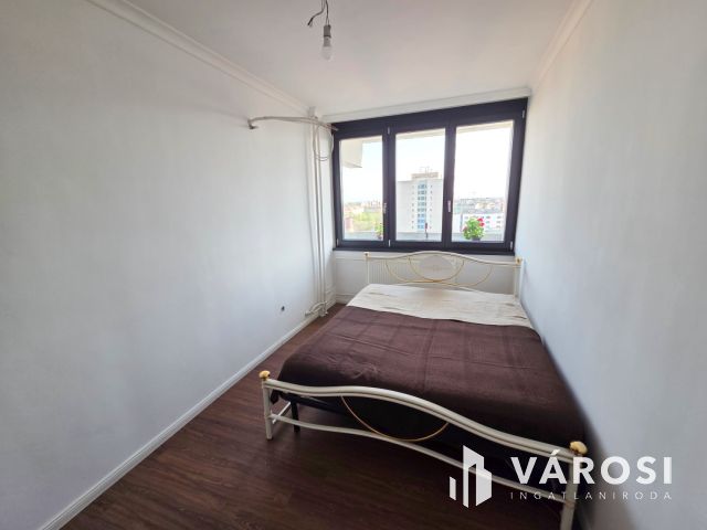 Panorámás butik lakás Bomba helyen