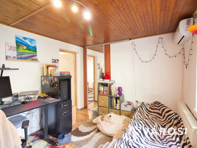 SZEGEDEN Móravároson családi házat kínálok