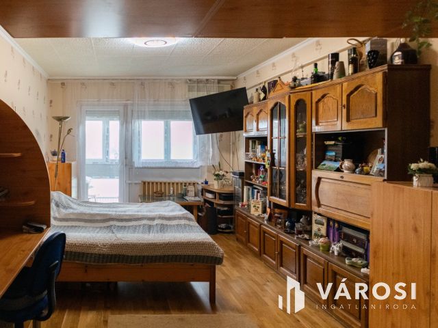 Felújított lakás kiváló állapotban a Vajda utcában
