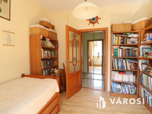 Klasszikus családi ház, Újszeged fő utcáján!