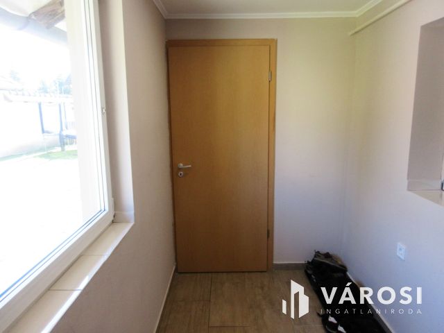 Orosházi részlegesen felújított családi ház