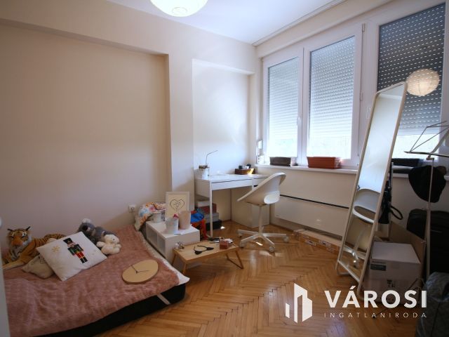 Kényelmes otthon a belváros közelében