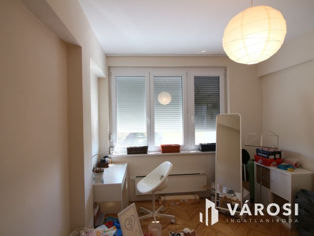 Kényelmes otthon a belváros közelében