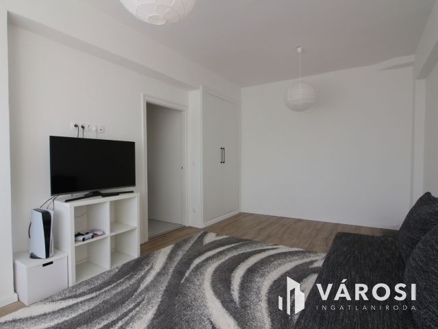 Kényelmes otthon a belváros közelében