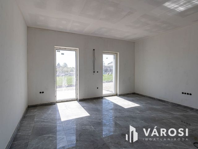 Prémium minőségű, új építésű otthon  Balatonszabadin