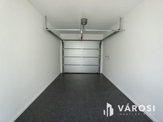 Kiadó ikerház a Szitásdombon