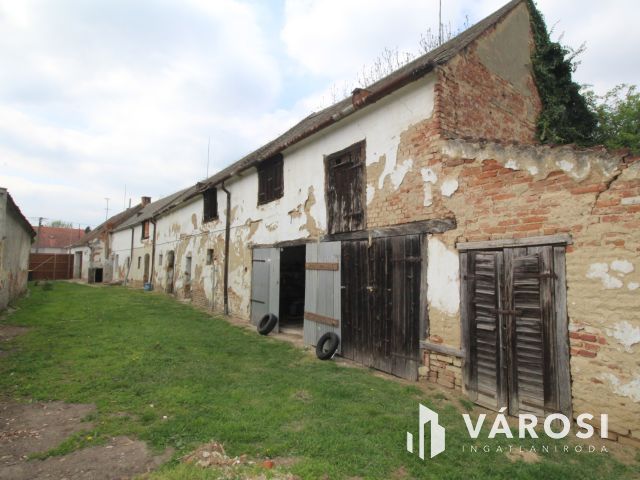 Befektetés vagy családi otthon Gencsapátiban