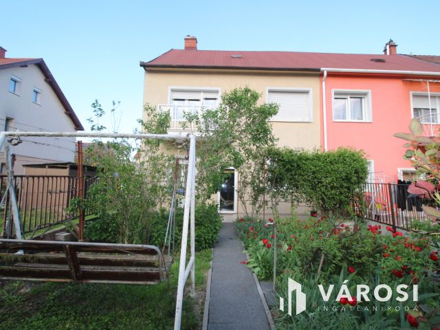 CSaládi otthon, Szombathely kedvelt részén