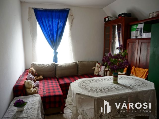 Fiatalos családi ház 2 generáció számára!