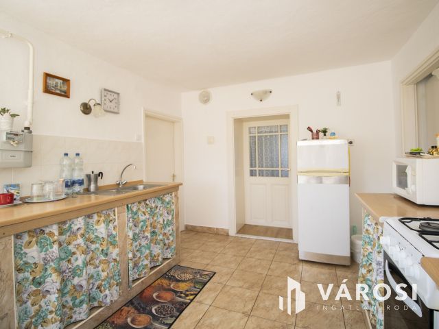 Vidéki nyugalom Hunyán