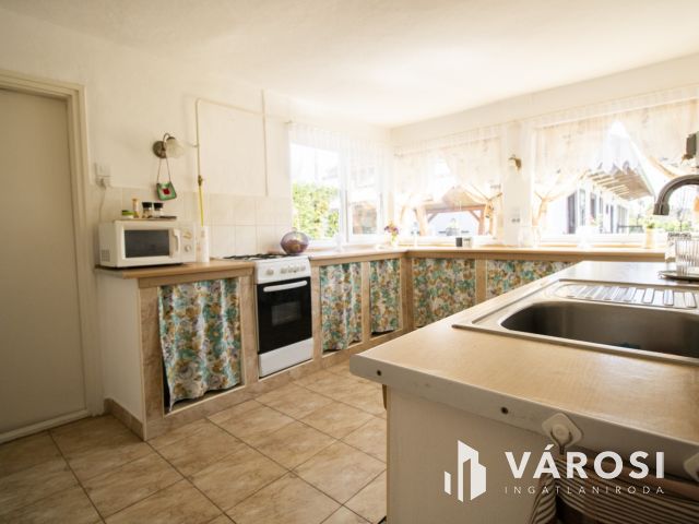 Vidéki nyugalom Hunyán