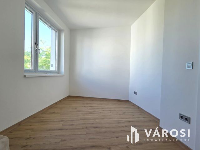 Szinte egyetlen ilyen lehetőség-új költözhető lakás-Debrecen