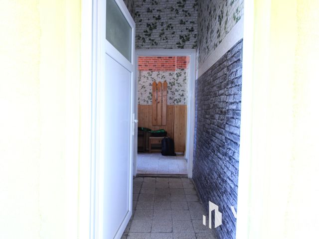 Otthonos családi ház egy csendes kis utcában