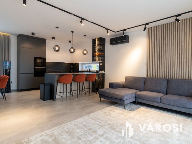 Luxusotthon Siófok legszebb új építésű lakóparkjában