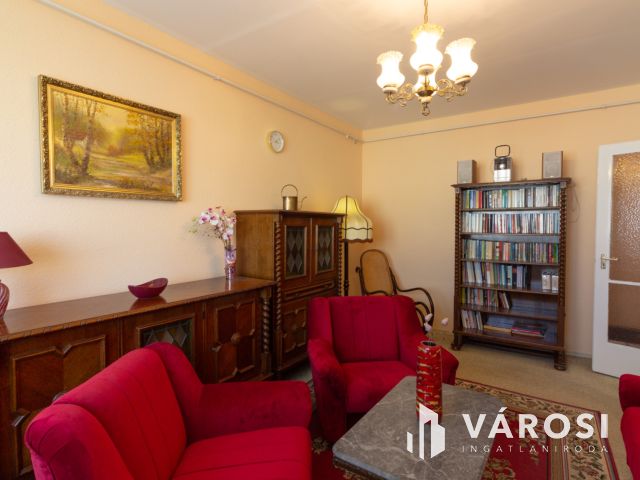 Kiadó panellakás a Bihari utcában