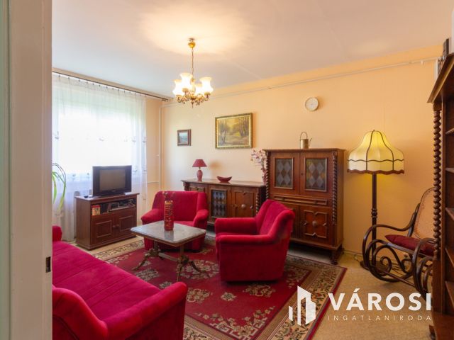 Kiadó panellakás a Bihari utcában