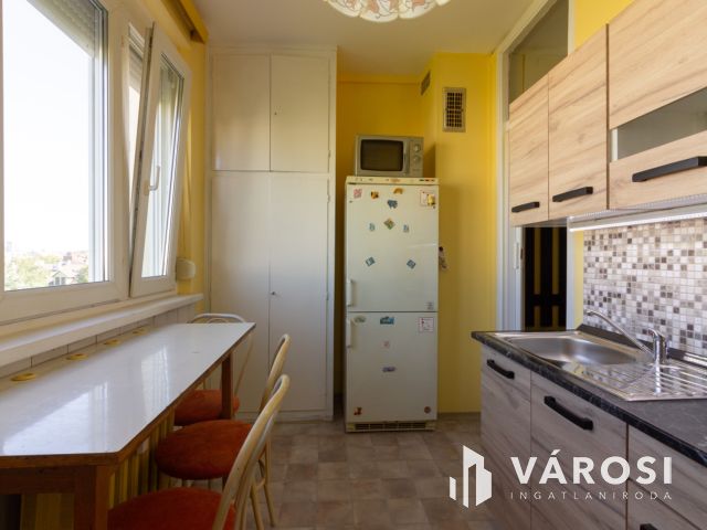 Kiadó panellakás a Bihari utcában