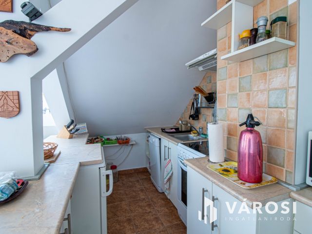 Kiadó stúdiólakás a belváros közepén