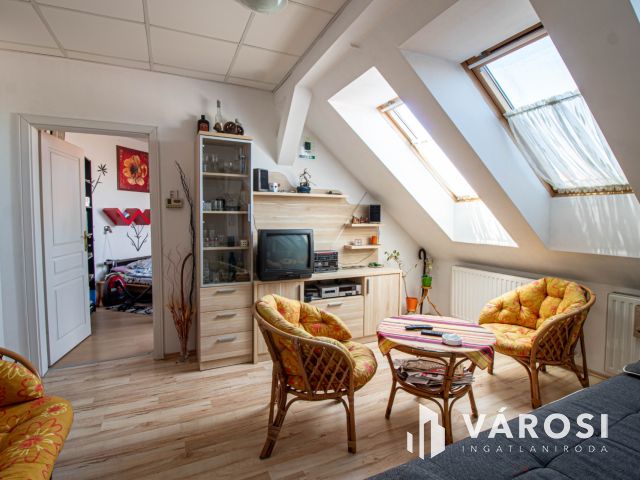 Kiadó stúdiólakás a belváros közepén