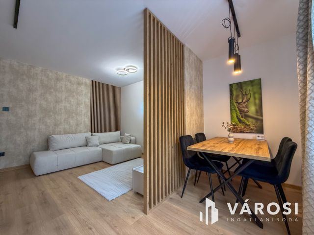 Szerpentin úton prémium minőségű design lakás eladó!