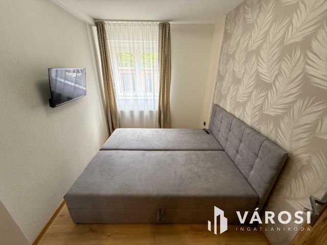 Szerpentin úton prémium minőségű design lakás eladó!