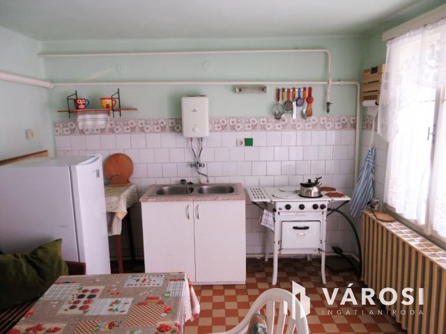 Székkutason szép állapotú családi ház eladó