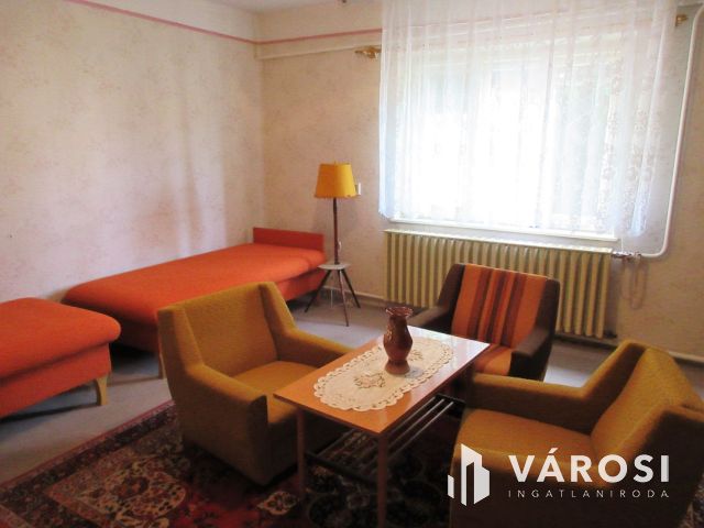 Székkutason szép állapotú családi ház eladó