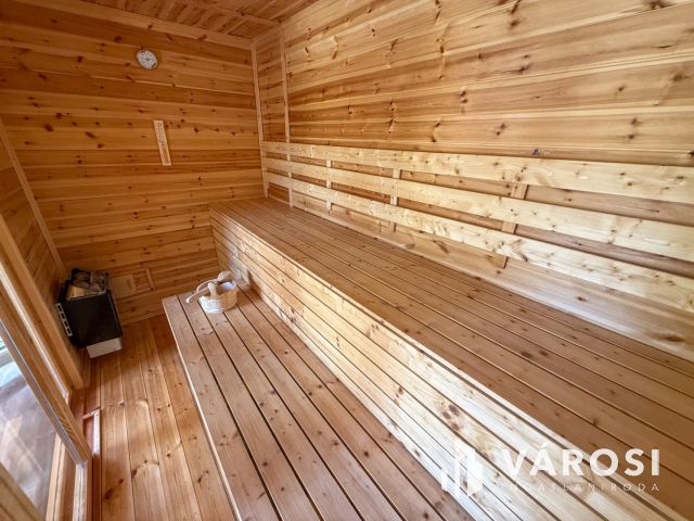 Eresztvényben frissen felújított, működő vendégház eladó!